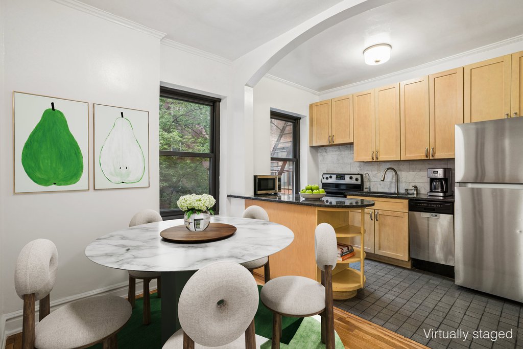 230 Park Place, Unit 4N photo 3