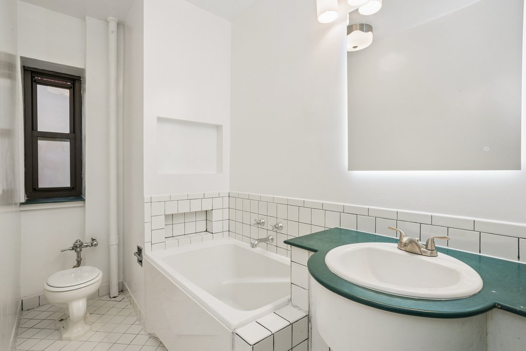 230 Park Place, Unit 4N photo 10