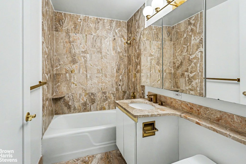 170 East 87th Street, Unit W6G photo 9