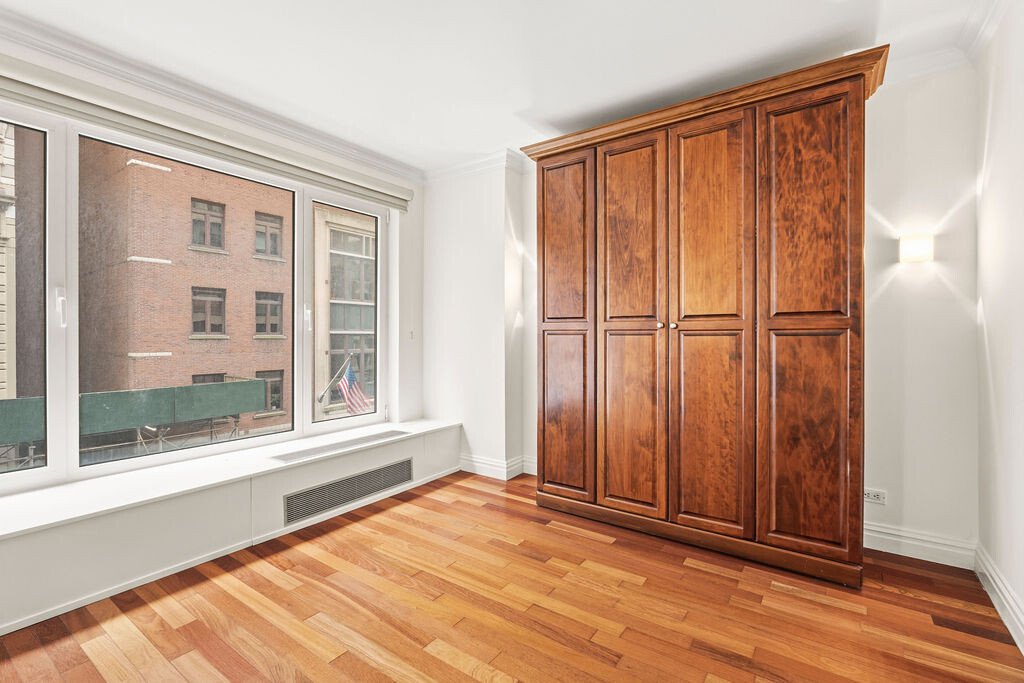 200 Central Park South, Unit 4M photo 3