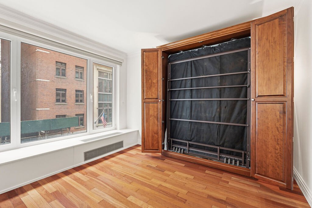 200 Central Park South, Unit 4M photo 4