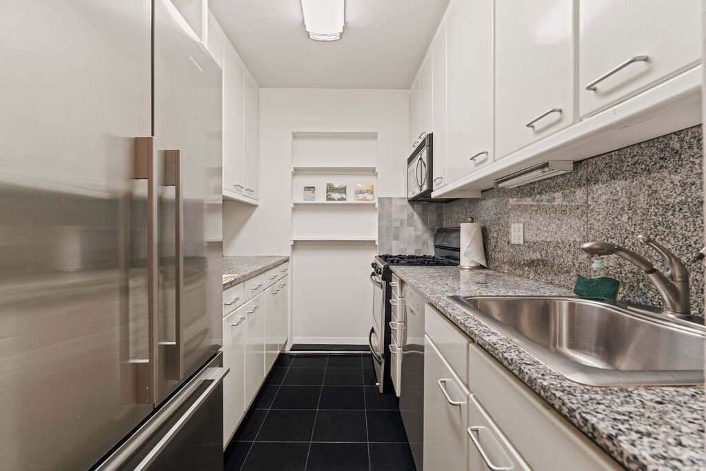 200 Central Park South, Unit 4M photo 10