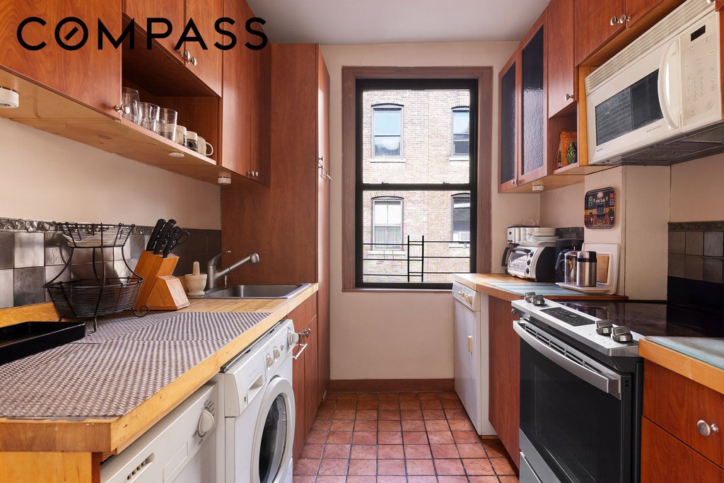 174 West 89th Street, Unit 4D photo 9