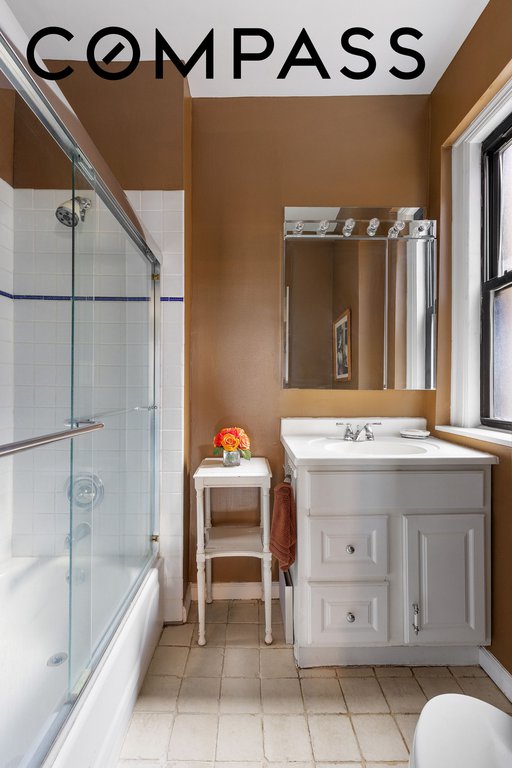 174 West 89th Street, Unit 4D photo 11