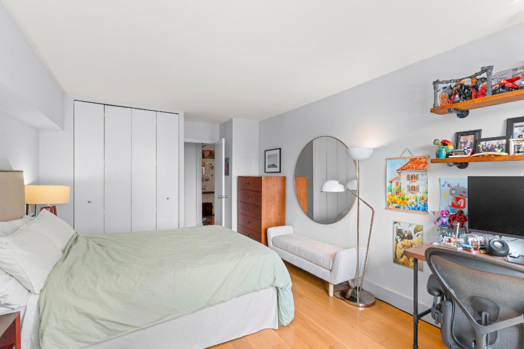 345 East 93rd Street, Unit 13G photo 11