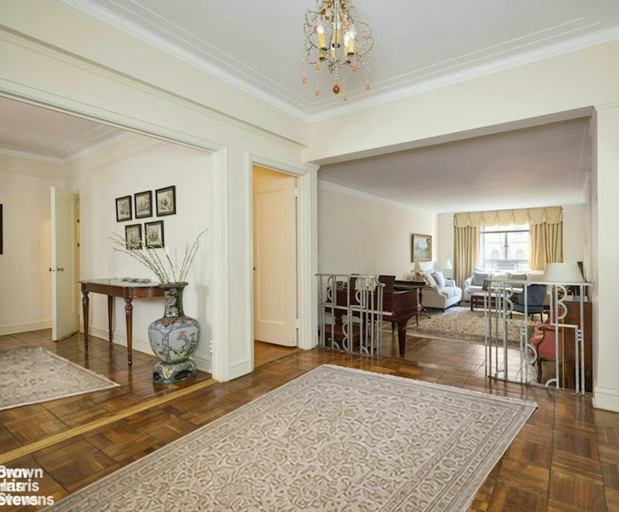 25 Central Park West, Unit 7T photo 3