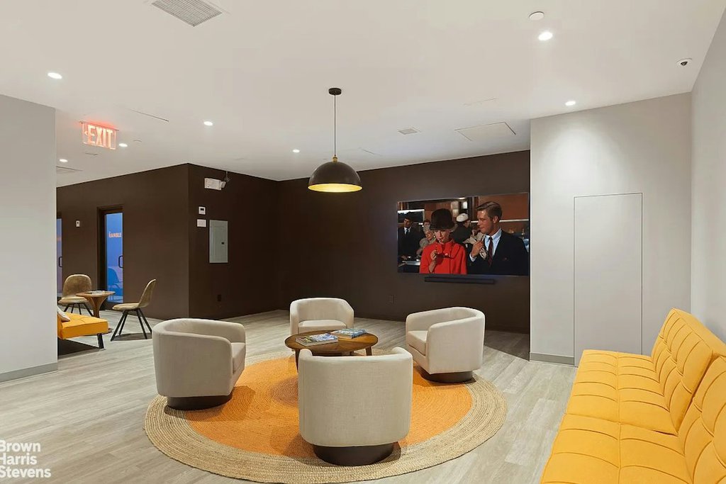 25 Central Park West, Unit 7T photo 13
