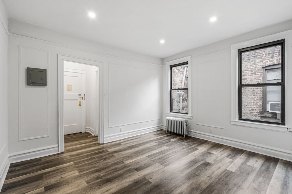 36-25 30th Street, Unit BLDG photo 6