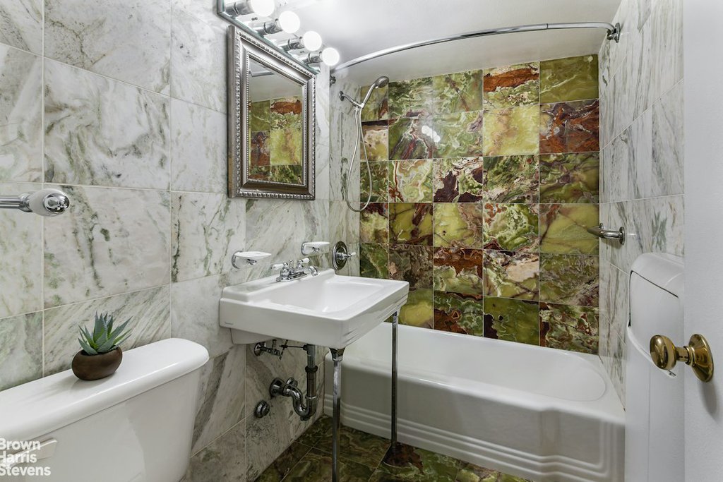 430 West 34th Street, Unit 17CD photo 8