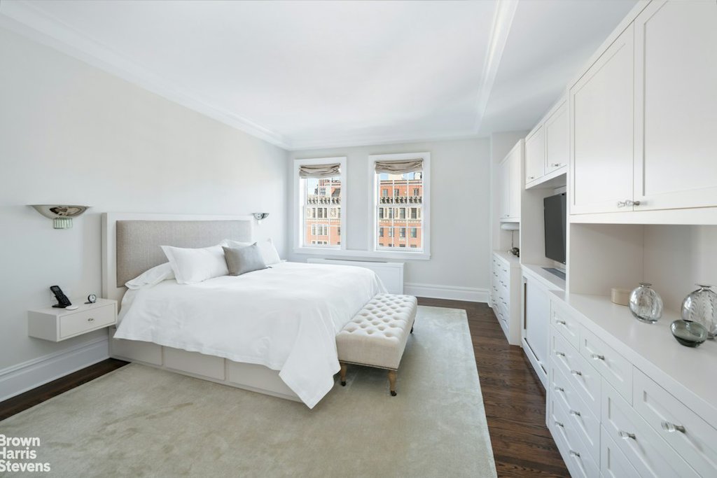1172 Park Avenue, Unit 14C photo 6