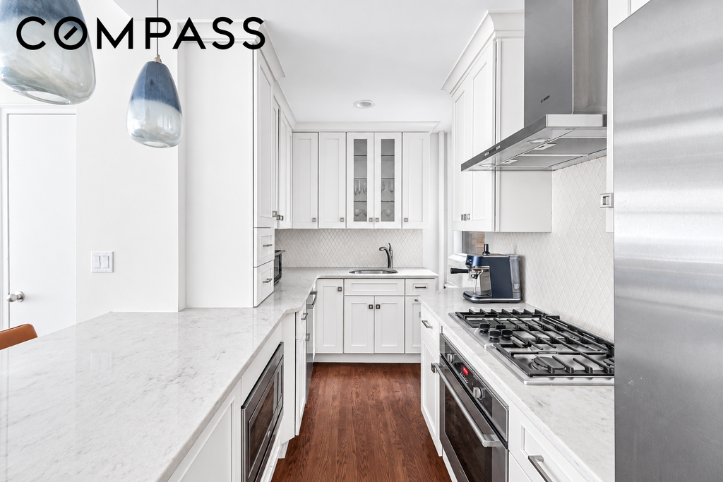269 West 72nd Street, Unit 4A photo 6