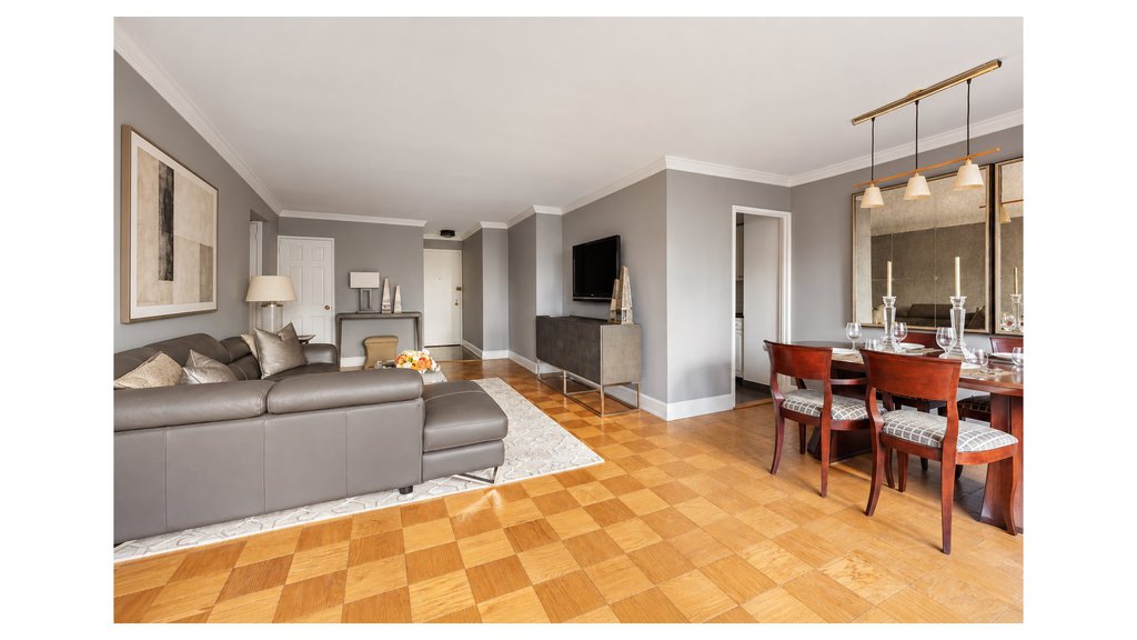 200 East 78th Street, Unit 9A photo 2
