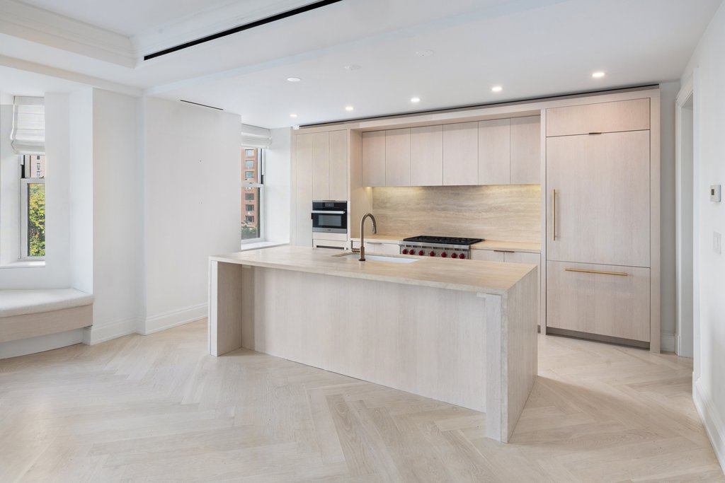 344 West 72nd Street, Unit 603 photo 17