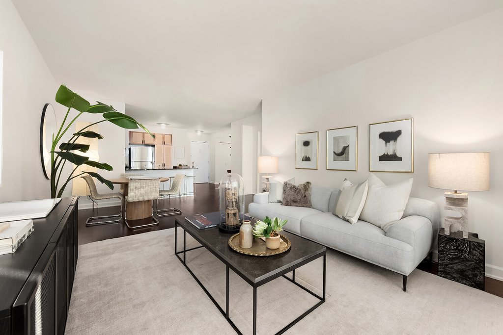 20 River Terrace, Unit 18G photo 3