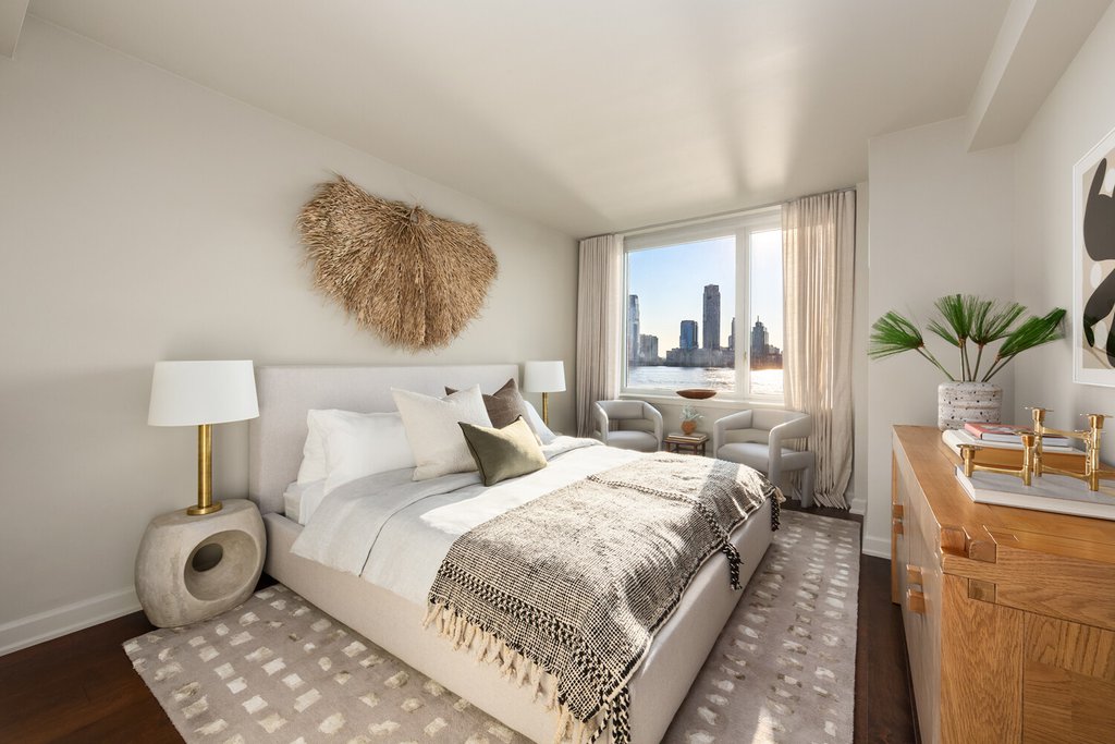 20 River Terrace, Unit 18G photo 5