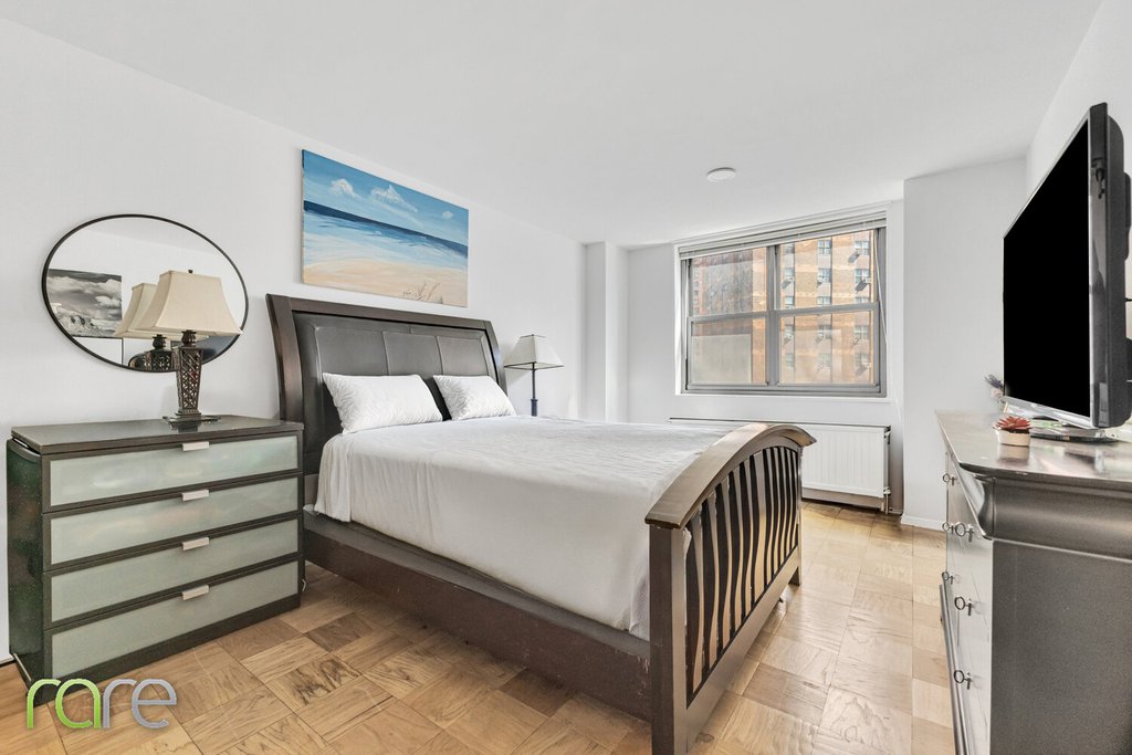 340 East 93rd Street, Unit 4D photo 6