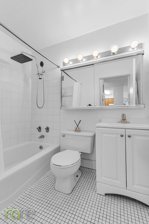 340 East 93rd Street, Unit 4D photo 7