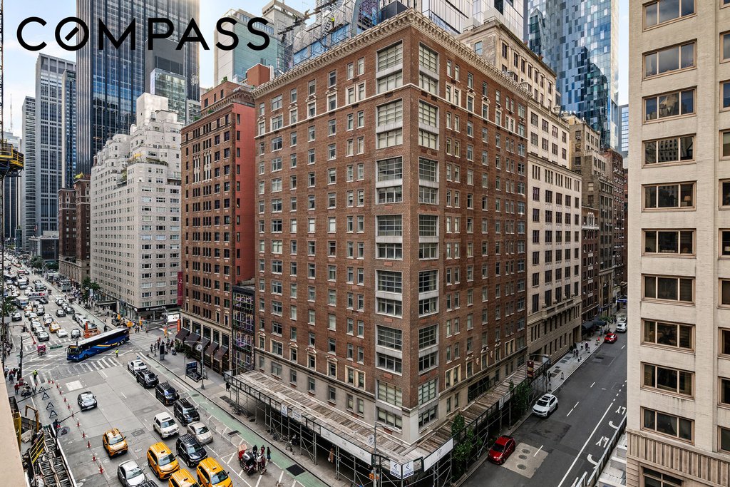 57 West 58th Street, Unit 8C photo 8