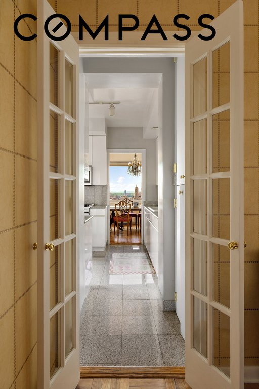 45 East 89th Street, Unit 31E photo 7