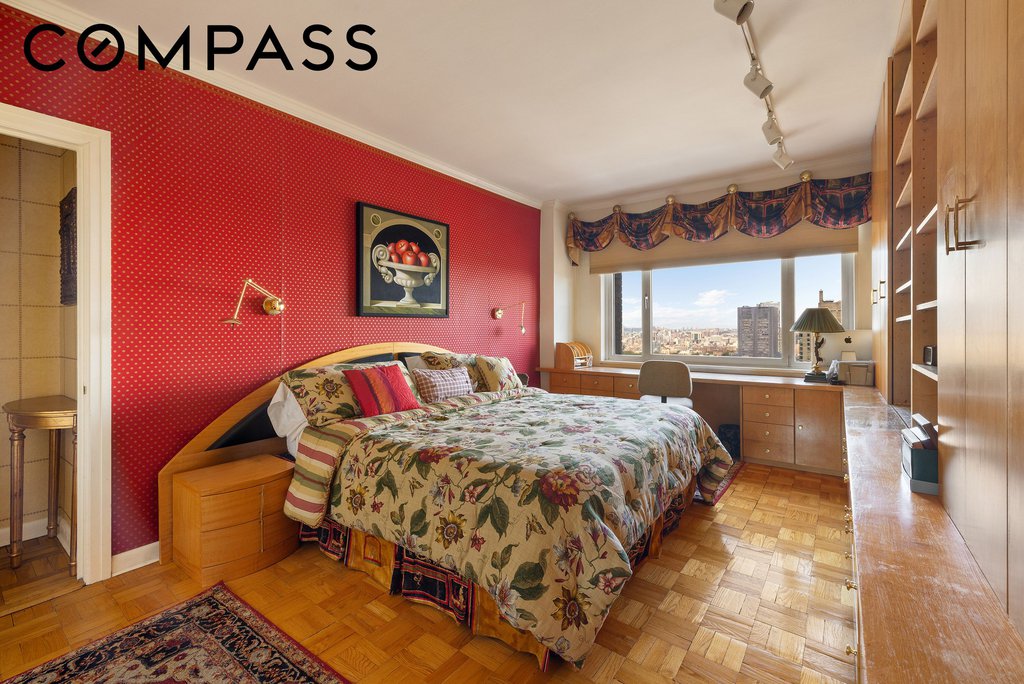 45 East 89th Street, Unit 31E photo 12