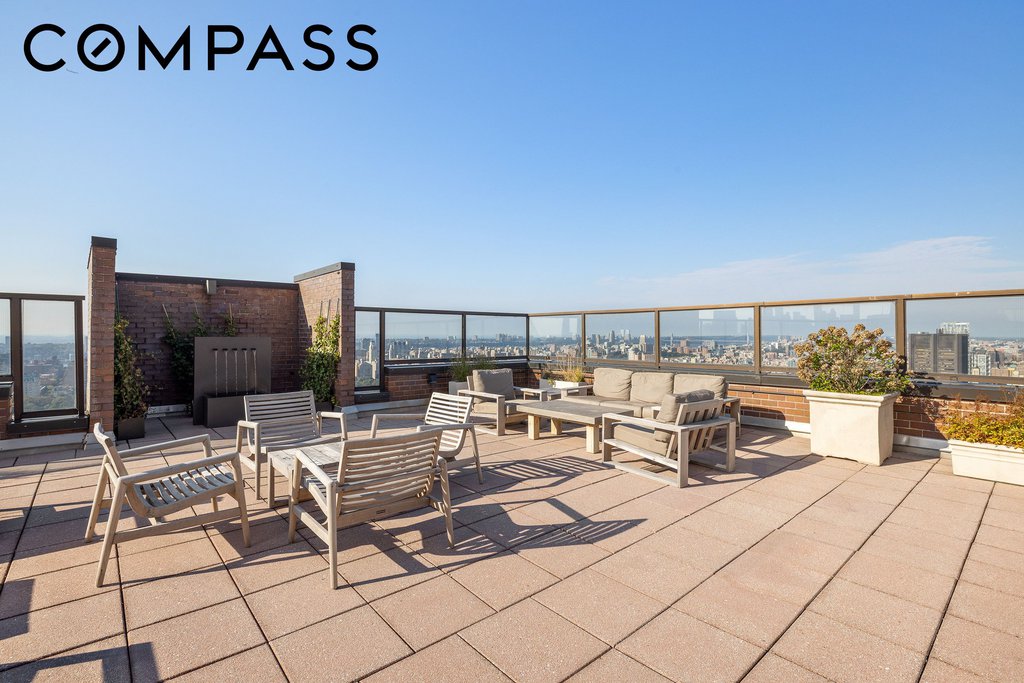 45 East 89th Street, Unit 31E photo 16