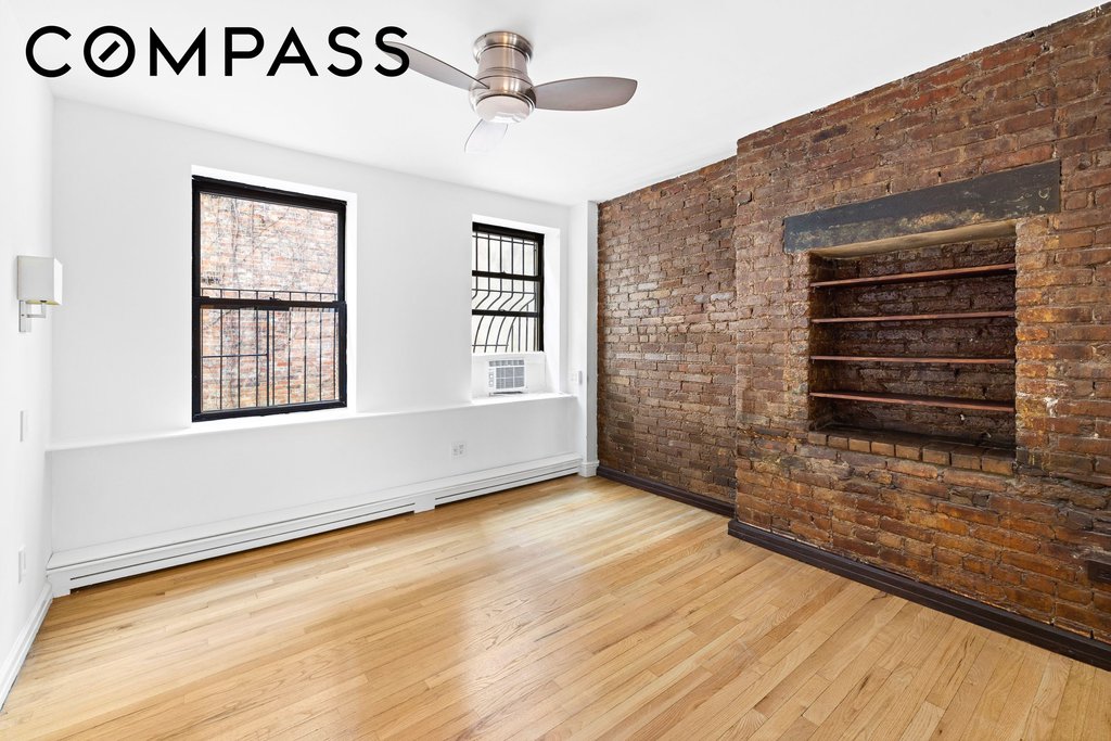 118 Suffolk Street, Unit 2D photo 7