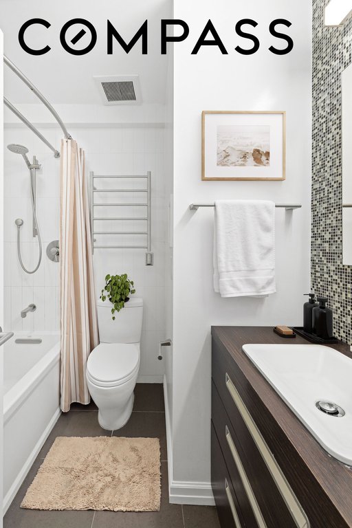 118 Suffolk Street, Unit 2D photo 8
