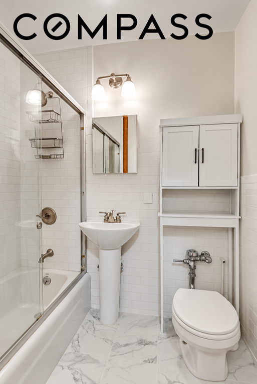512 East 82nd Street, Unit 2A photo 4