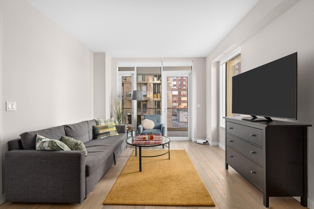 505 West 43rd Street, Unit 6D photo 2