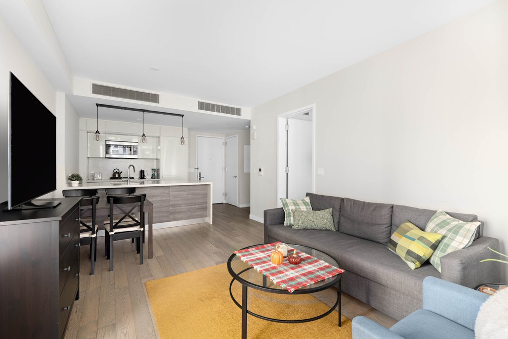 505 West 43rd Street, Unit 6D photo 3