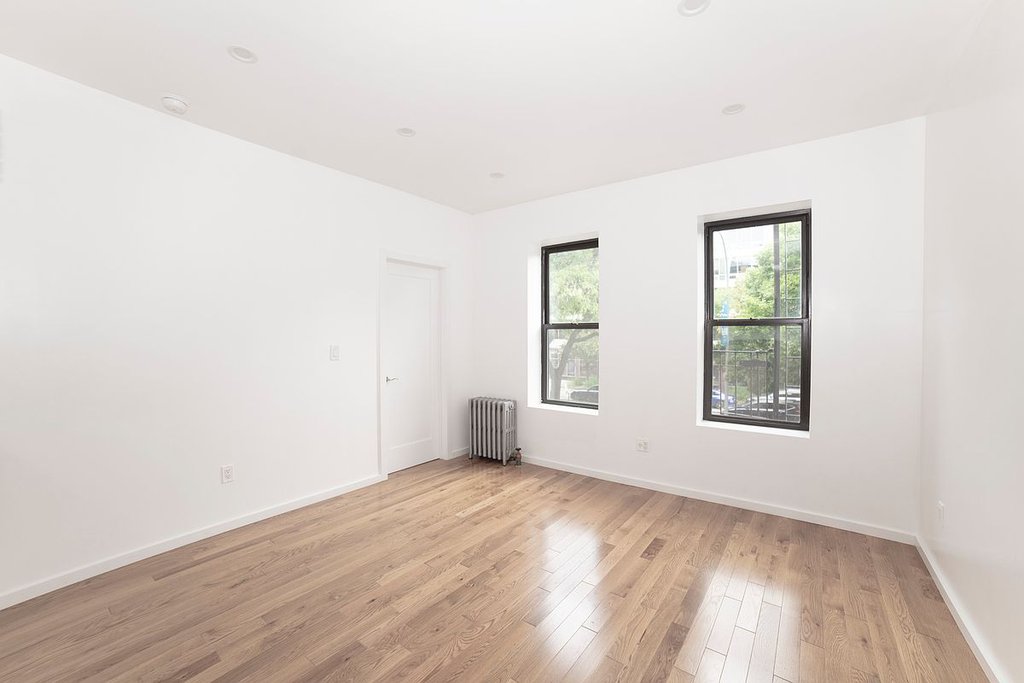 309 East Houston Street, Unit 2D photo 4