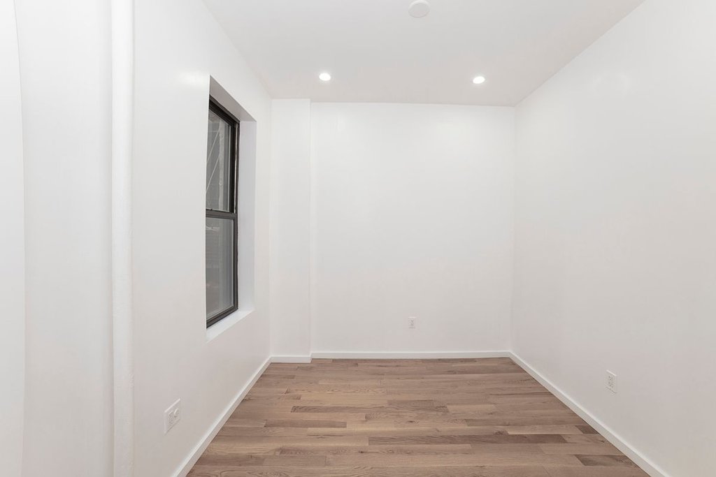 309 East Houston Street, Unit 2D photo 7