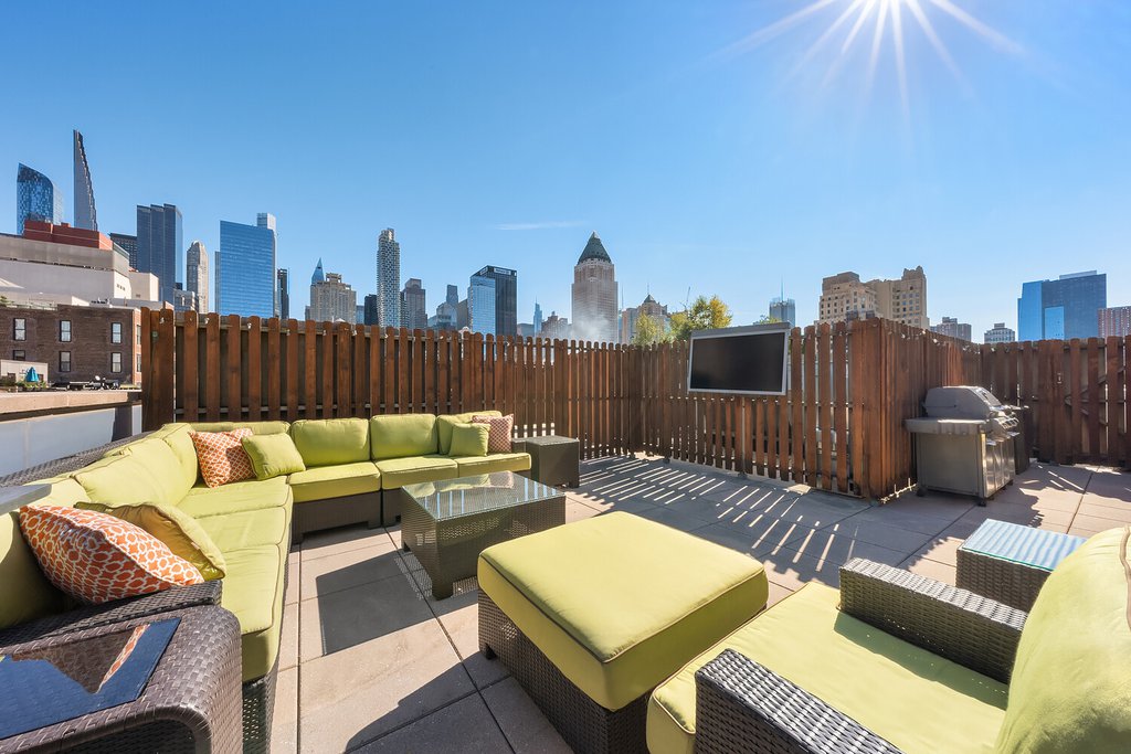 454 West 54th Street, Unit 5I photo 2
