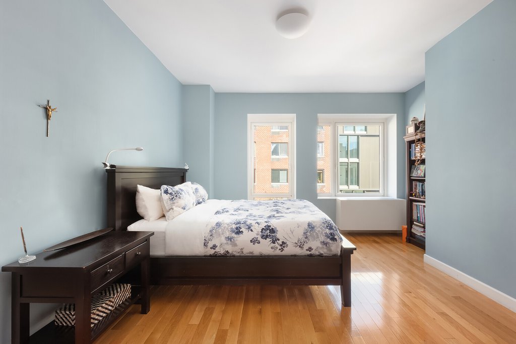 454 West 54th Street, Unit 5I photo 5