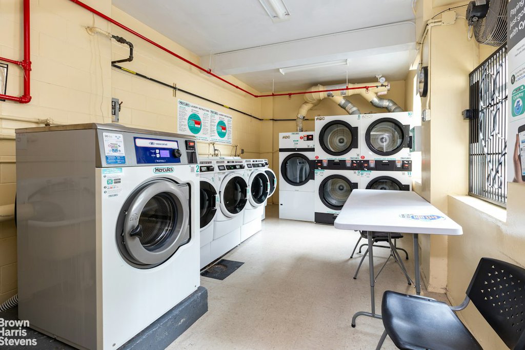 609 Kappock Street, Unit 8D photo 11