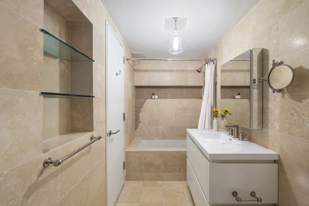 239 Central Park West, Unit 6C photo 12