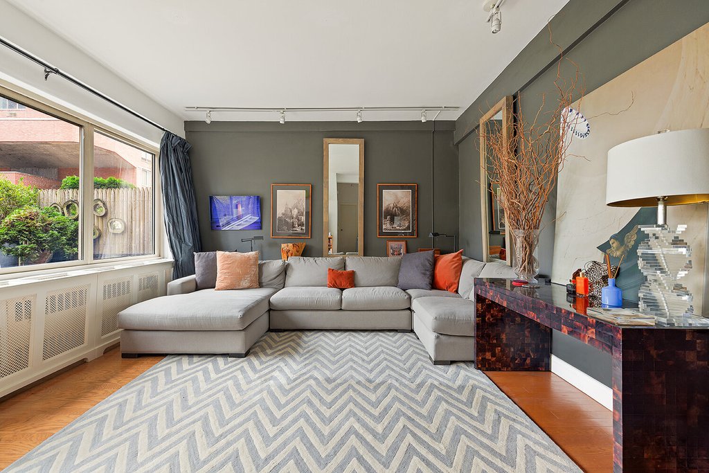 225 East 46th Street, Unit PHD