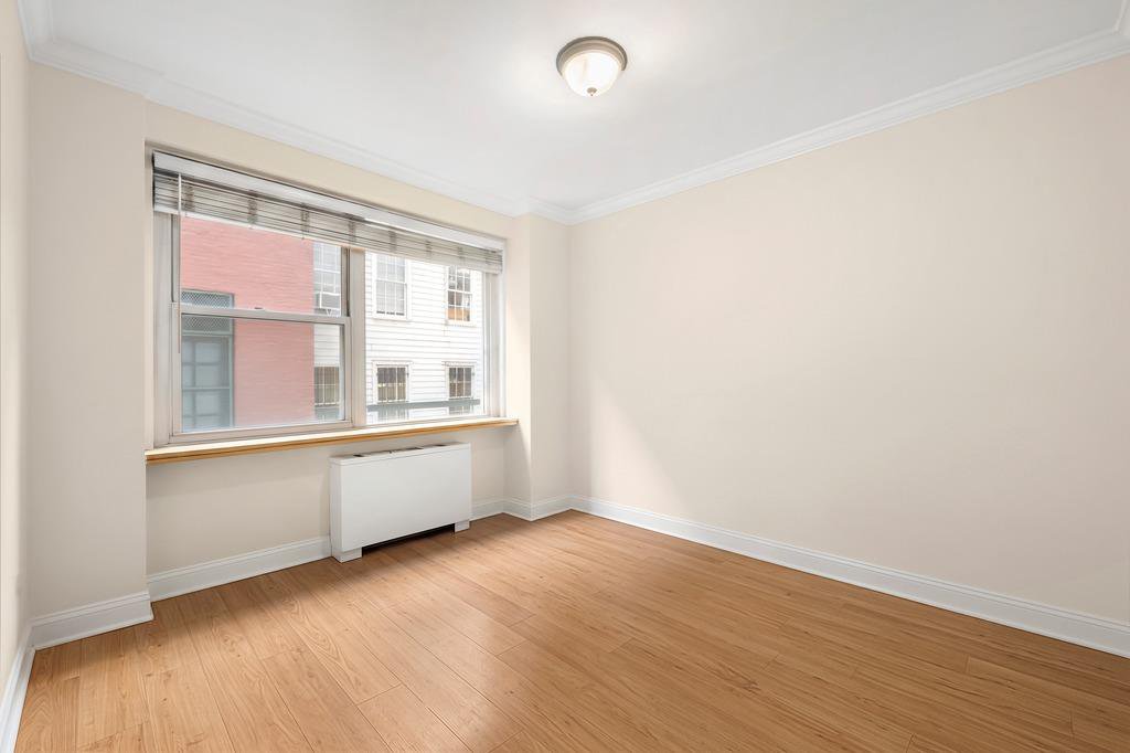 400 East 77th Street, Unit 2G photo 7