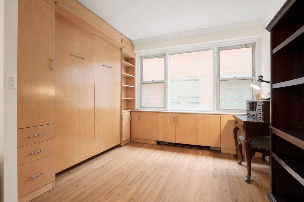 400 East 77th Street, Unit 2G photo 9