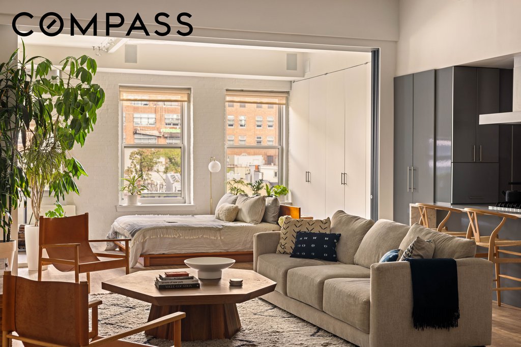 321 West 13th Street, Unit 6A photo 3