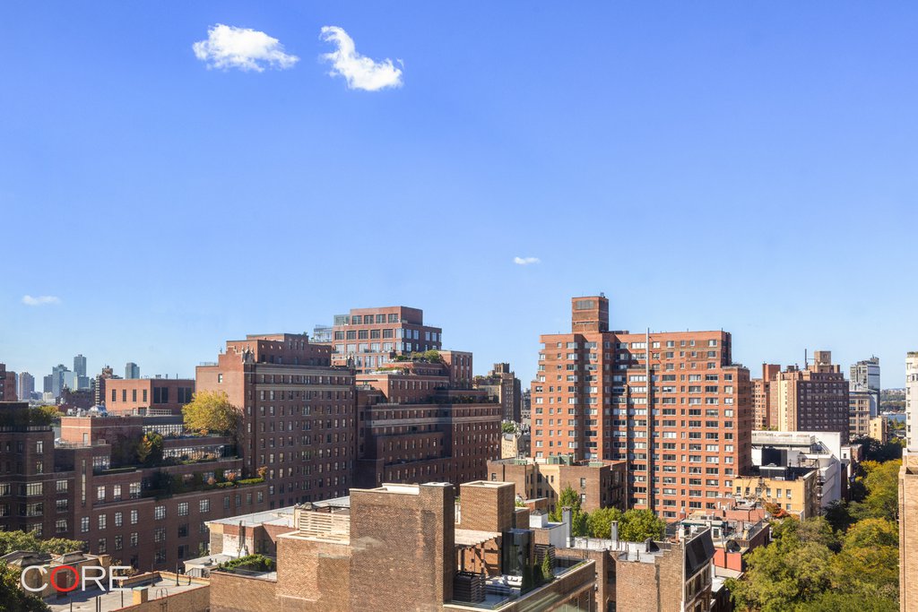 105 West 13th Street, Unit 15D photo 4