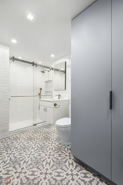 105 West 13th Street, Unit 15D photo 8