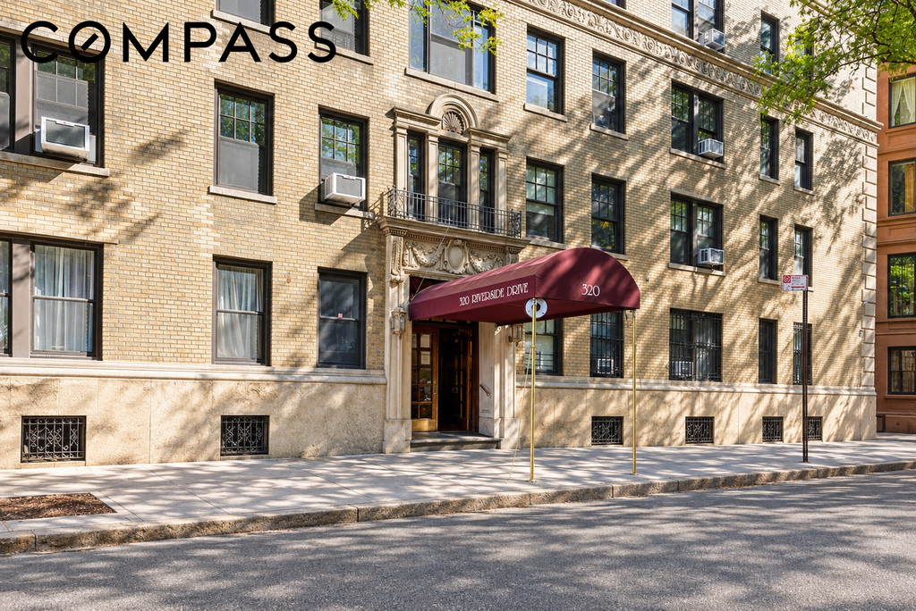 320 Riverside Drive, Unit 3H photo 11
