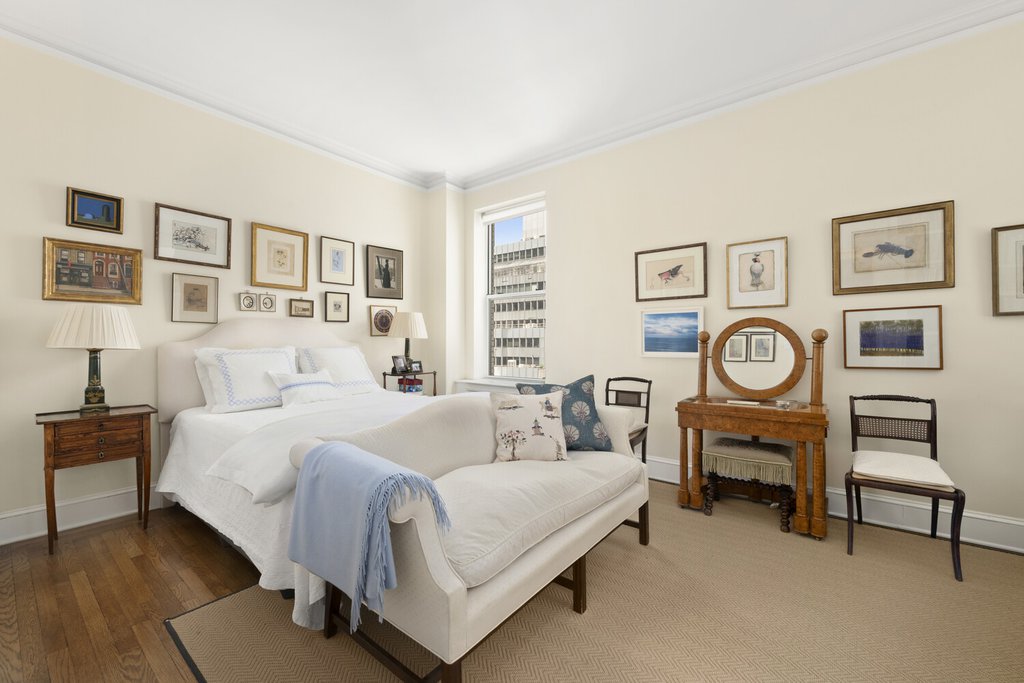 480 Park Avenue, Unit 15J photo 3