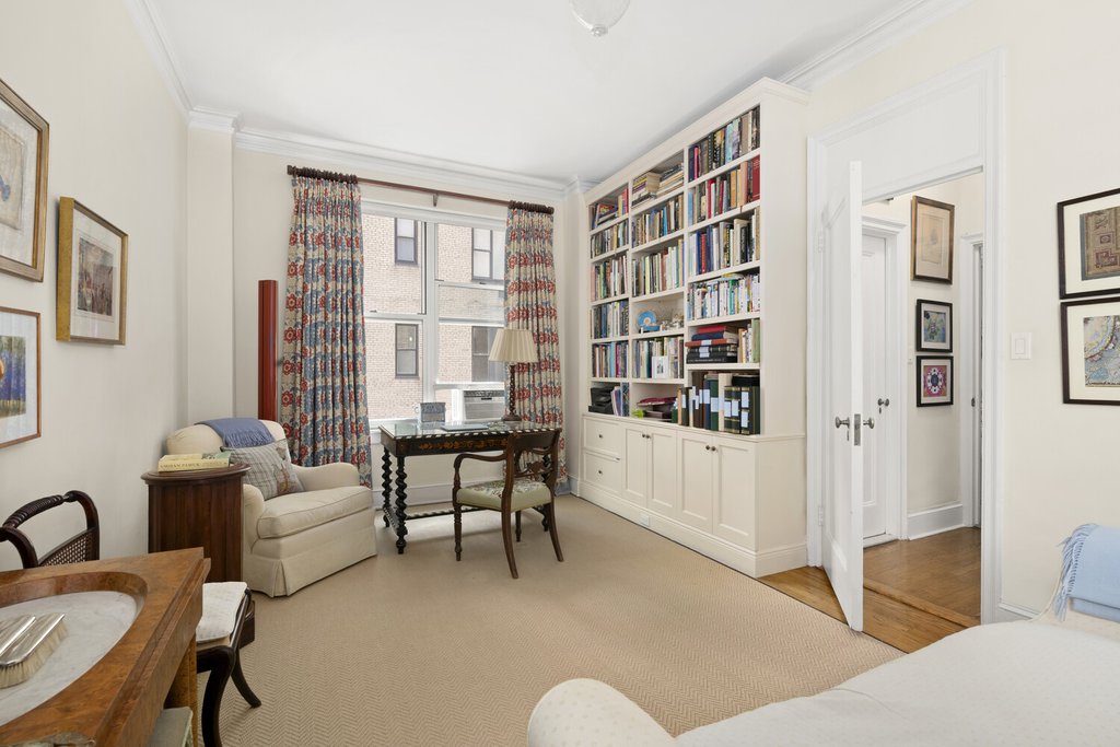 480 Park Avenue, Unit 15J photo 4