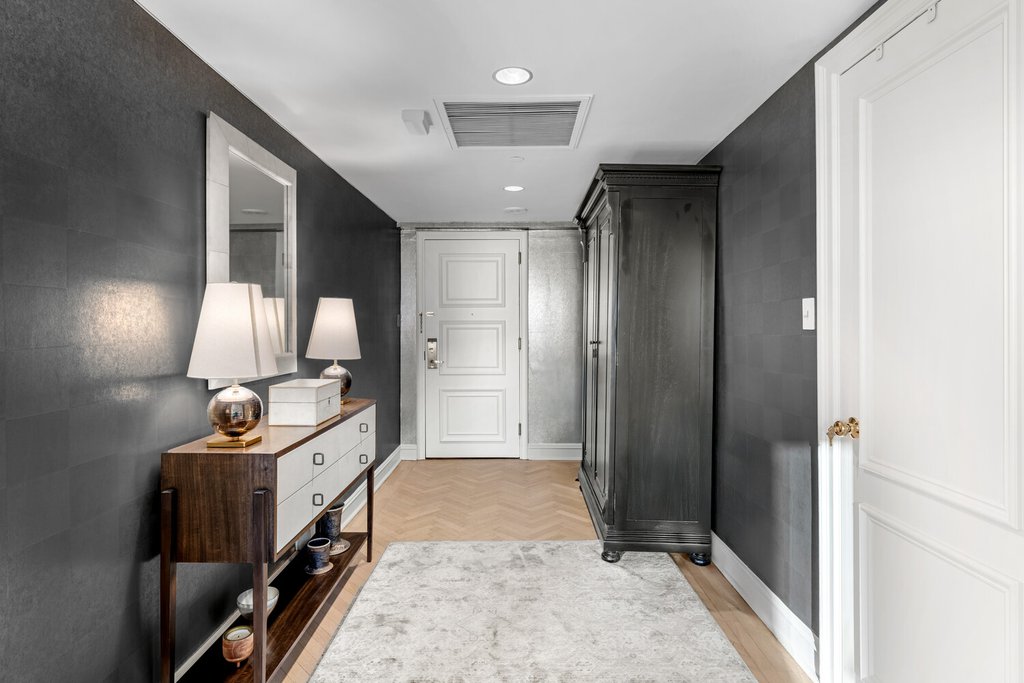 160 Central Park South, Unit 2811