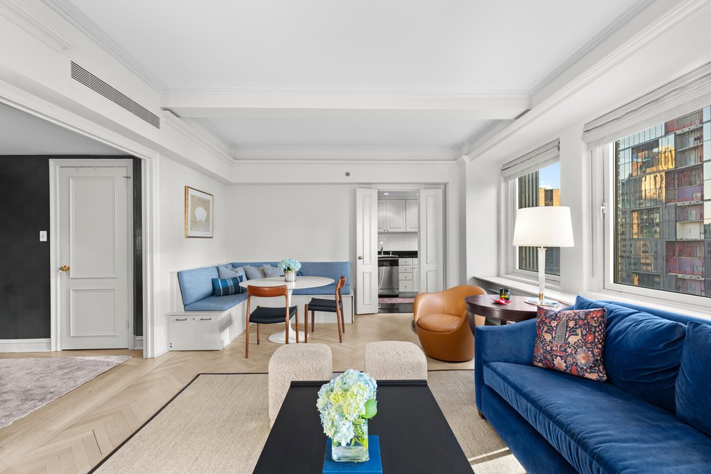 160 Central Park South, Unit 2811 photo 6