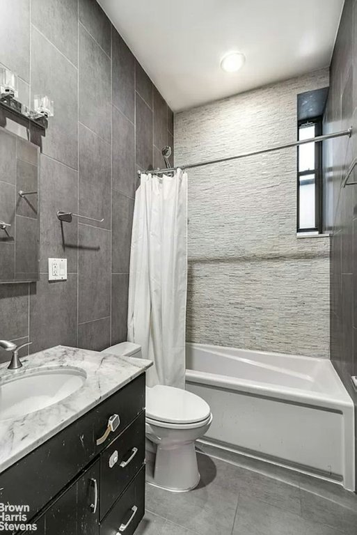 250 West 103rd Street, Unit 1B photo 5