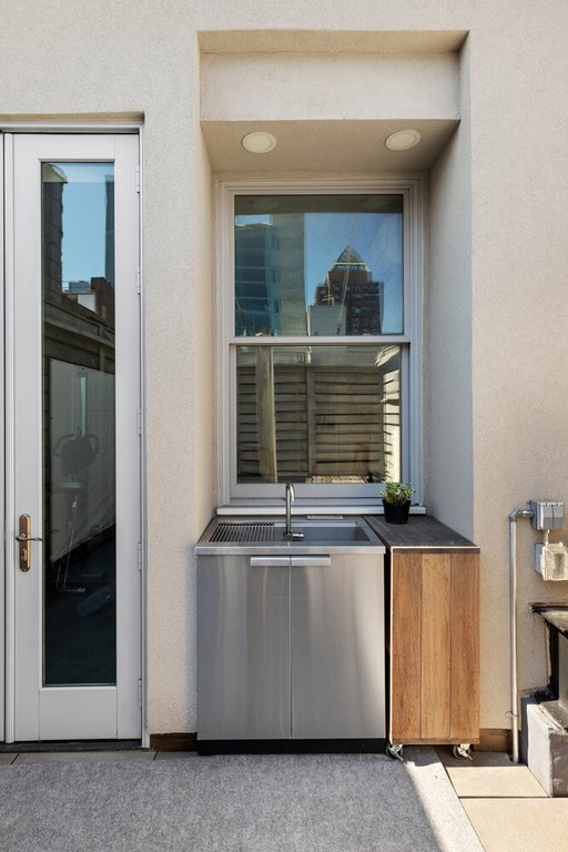115 Fourth Avenue, Unit PH8D photo 8