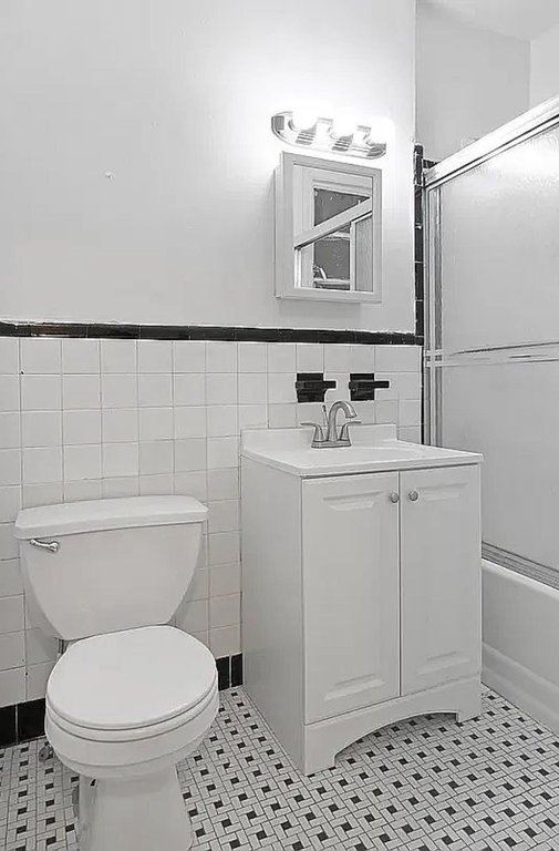207 East 88th Street, Unit 2C photo 3